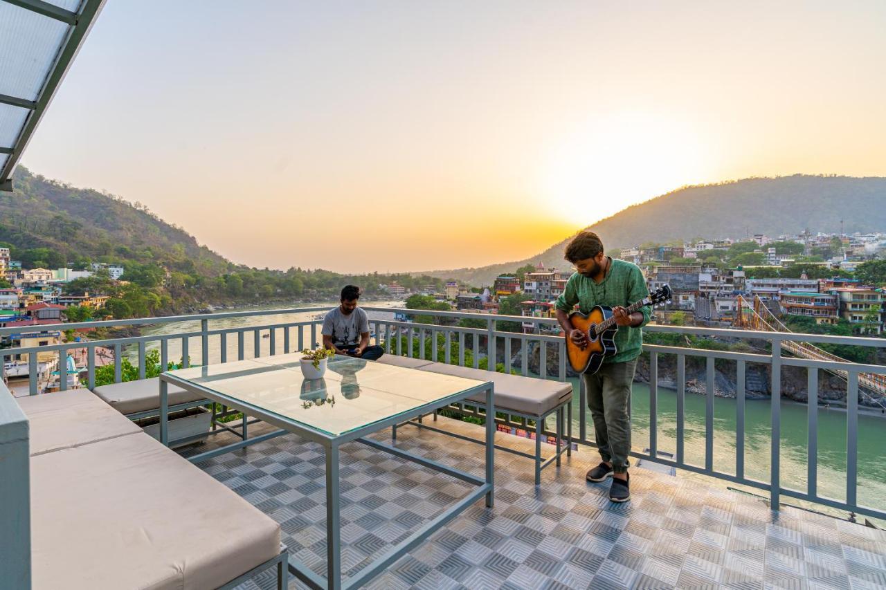 Hostel Madpackers Rishikesh Laxman Jhula Exterior foto