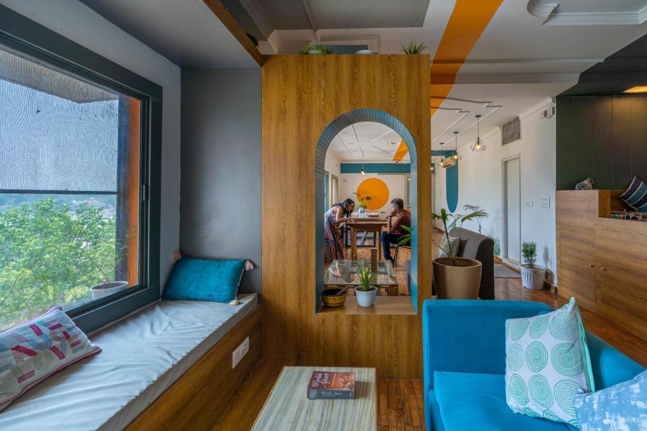 Hostel Madpackers Rishikesh Laxman Jhula Exterior foto