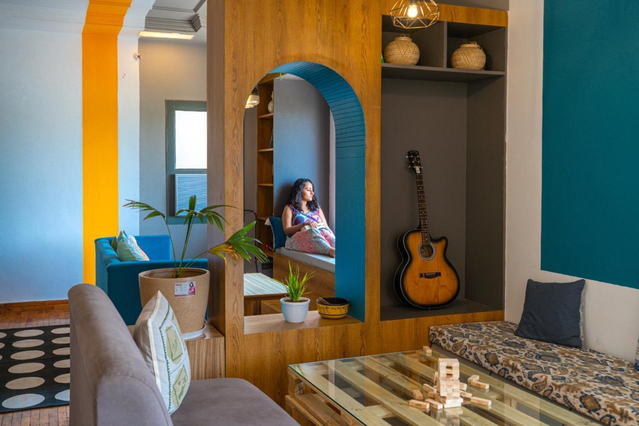 Hostel Madpackers Rishikesh Laxman Jhula Exterior foto